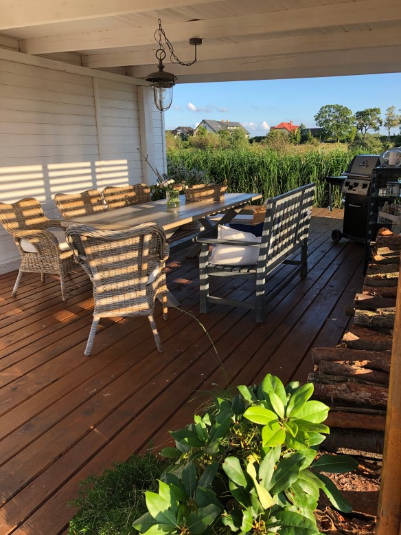 03E197C6-9BEB-4F0C-975B-1174D5E8C9D5