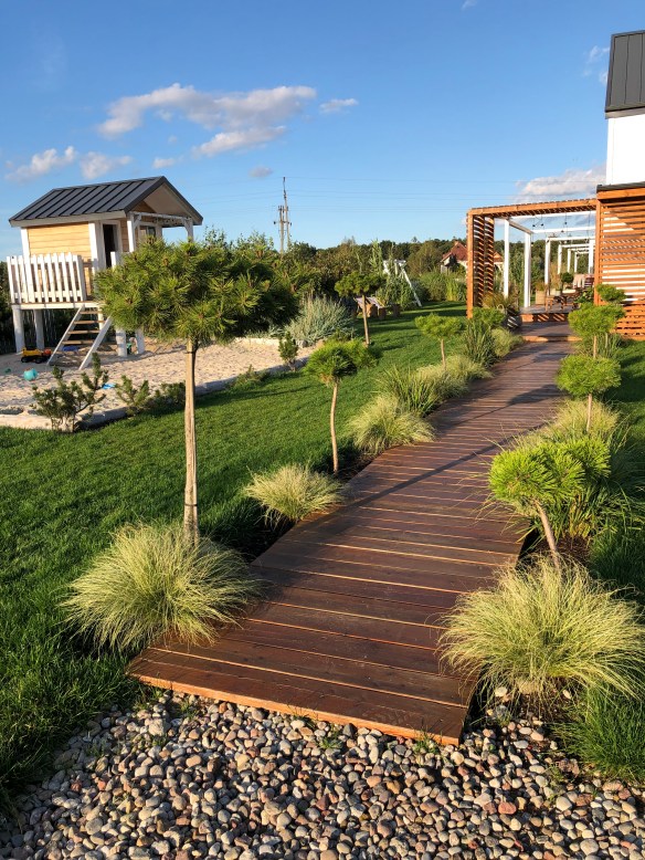 C8233BF7-BBBB-401F-AAE3-F901137CE9A9