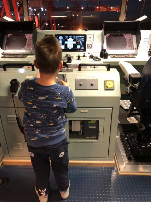 7C9AD30C-EE9B-4122-A79E-CF24DC8109E0